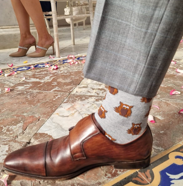 How To Match Your Socks With Your Outfit