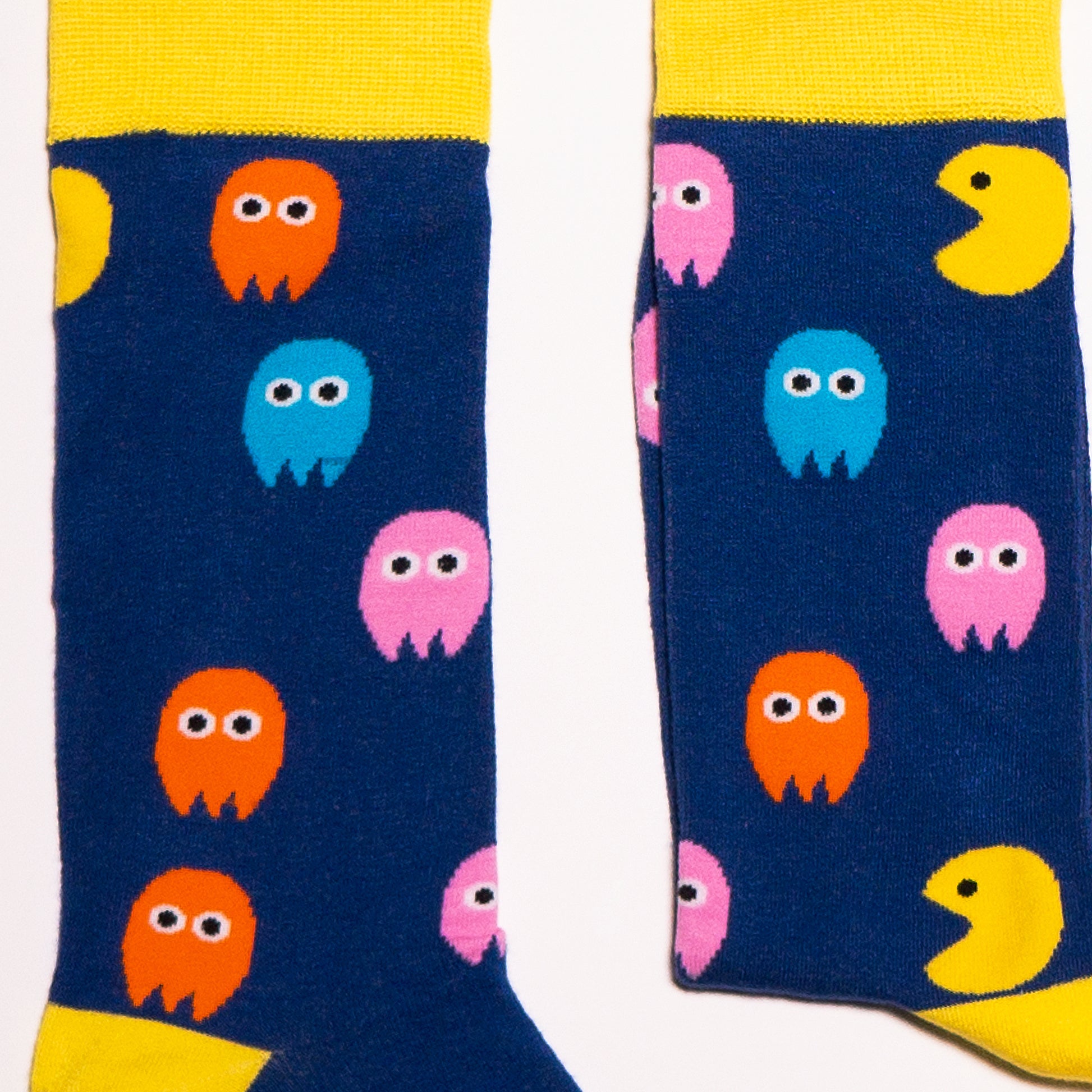 Who doesn't love the nostalgia of the 1980s retro, arcade games. What was your PacMan high score? Fun, comfortable socks that are a bold reminder of our misspent youth. An Incredible Socks collaboration with Andy Awesome, a Munich based 90's child who makes art out of the heroes of his childhood (and ours!). Soft. Strong. Comfortable. Sustainable. Available in US Men’s 4-8 and 8-12. Incredible Socks. Pac Man